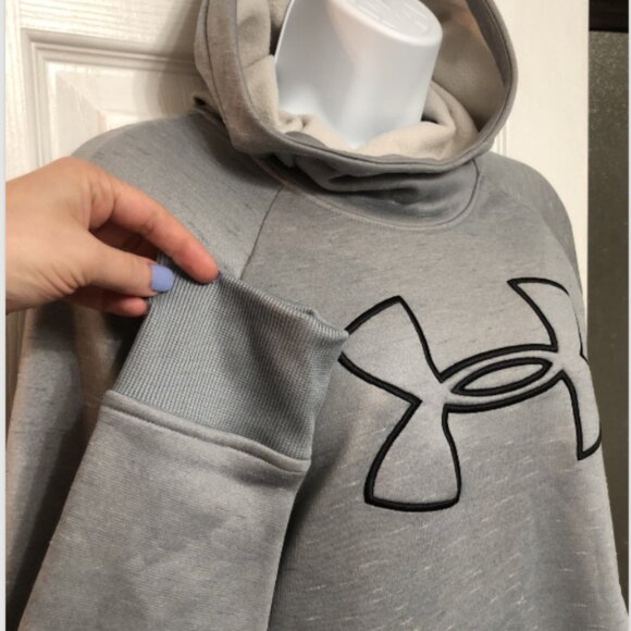 Under Armor Ladies Medium Fleece Lined Loose Fit Scuba hood big Logo Pullover - Picture 4 of 14